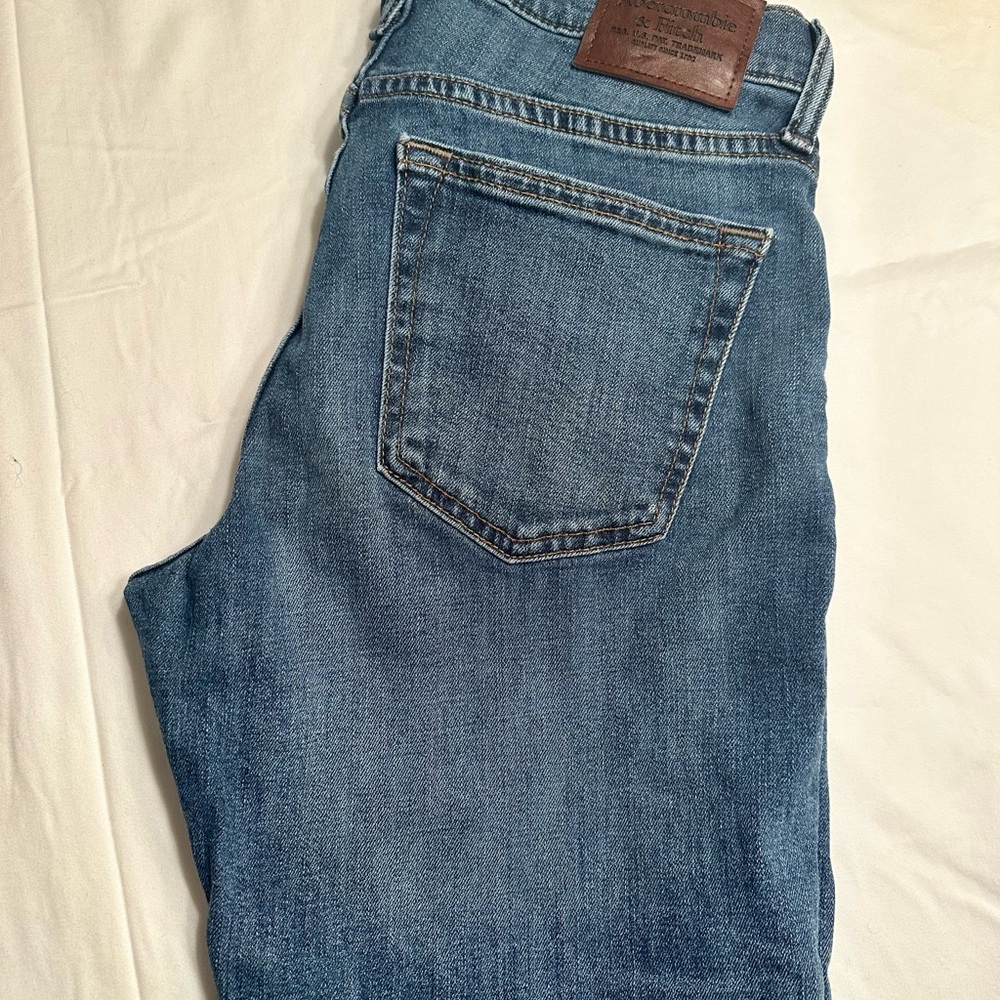 Abercrombie & Fitch Classic Blue Jeans